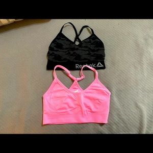 2 sports bras size Med